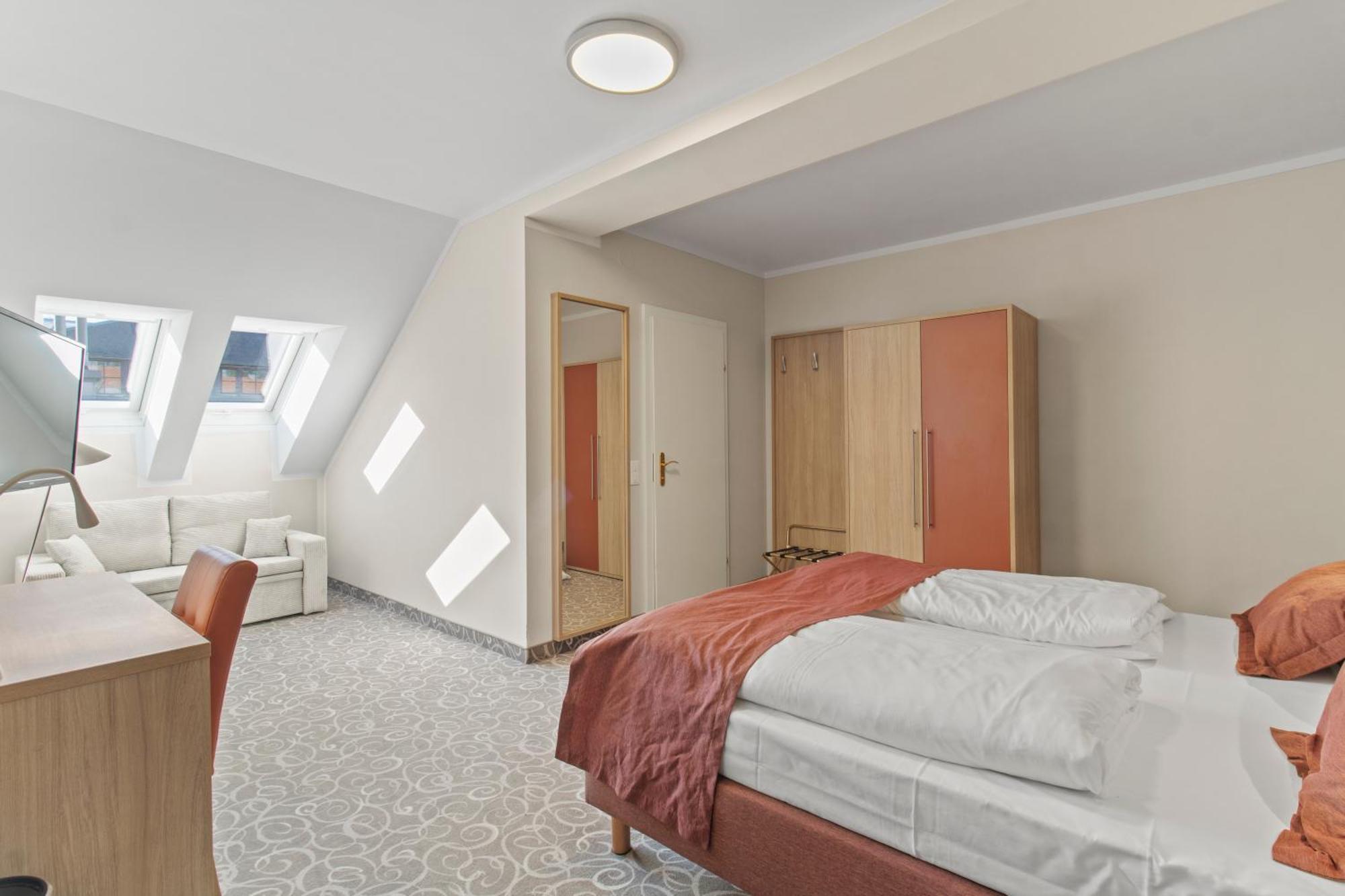 Hotel Schild Виена Екстериор снимка