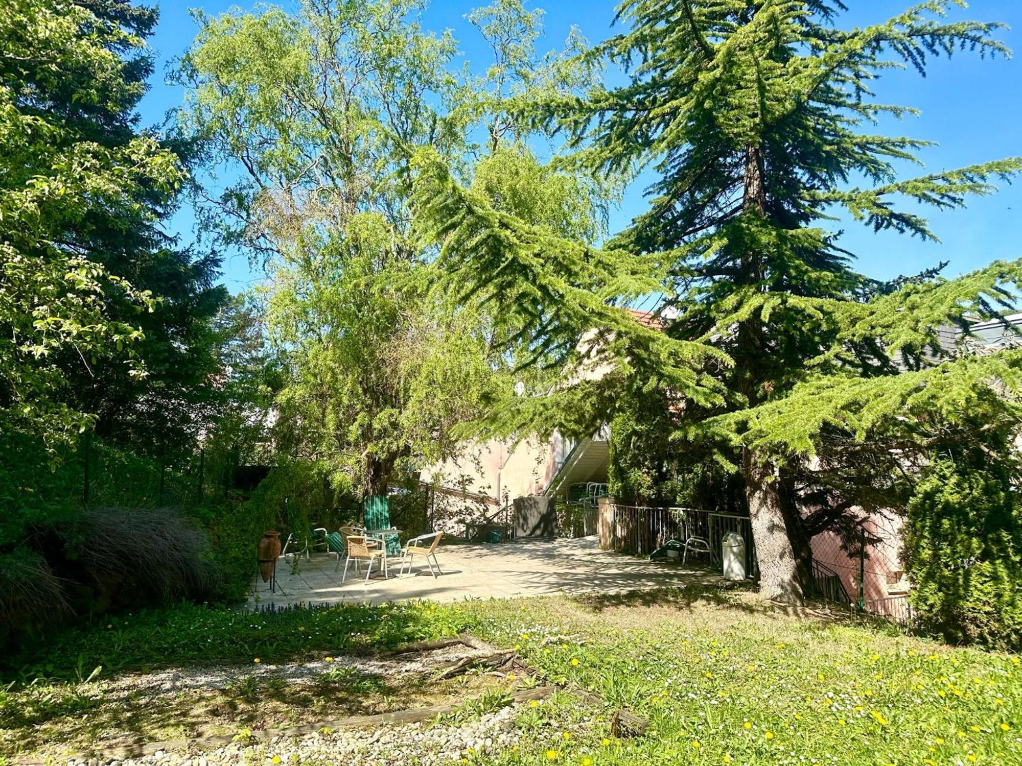 Hotel Schild Виена Екстериор снимка